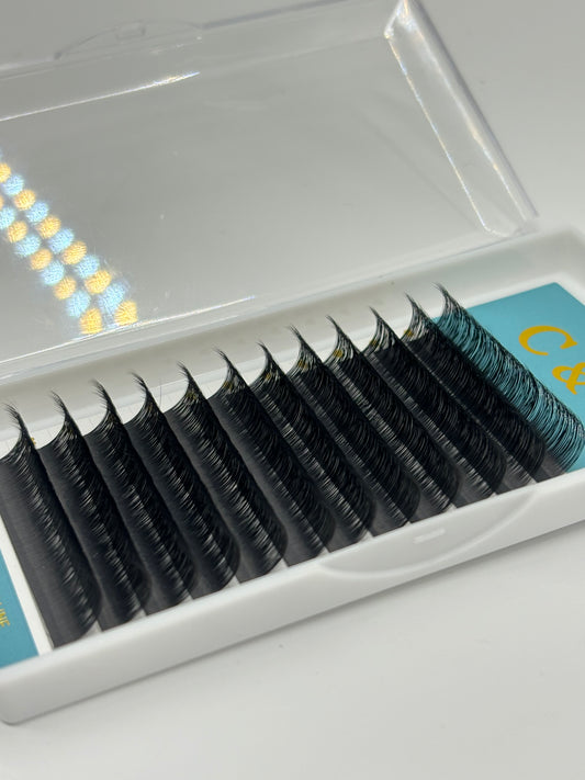 Promotional products： 12Rows Dark Matte Black Lashes Extensions 0.05MM