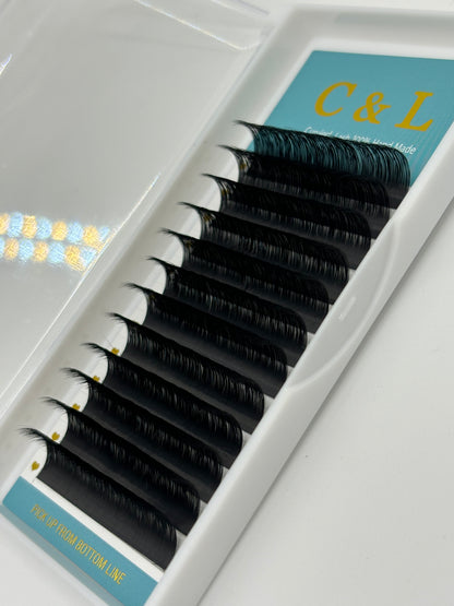 Promotional products： 12Rows Dark Matte Black Lashes Extensions 0.05MM